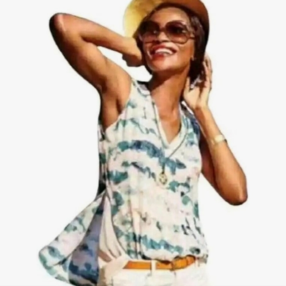 Cabi Gelato Collection Watercolor Striped Tank White Size Medium - Picture 1 of 12